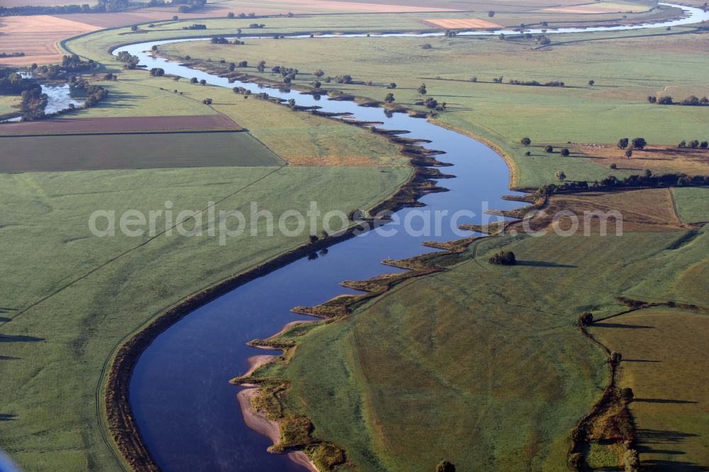 Aerial photograph Kemberg - Groyne head of the of the River Elbe river course in Kemberg in the state Saxony-Anhalt, Germany