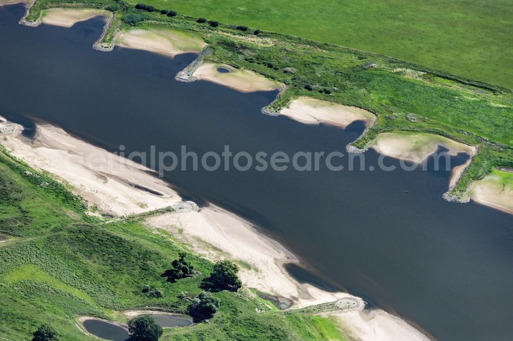 Aerial photograph Schönberg - Groyne head of the of the River Elbe river course in Schoenberg in the state Saxony-Anhalt, Germany