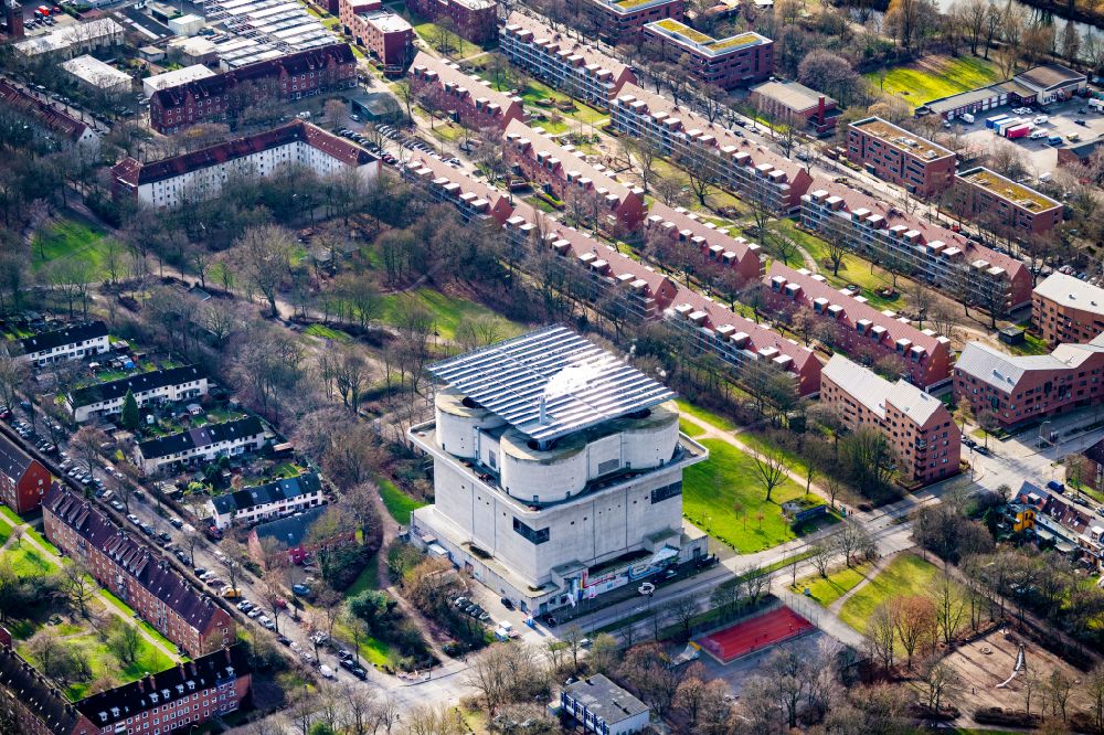 Hamburg from above - Bunker building complex made of concrete and steel of Waterkant - Hambug Event & Locations GmbH on Neuhoefer Strasse in the district Wilhelmsburg in Hamburg, Germany