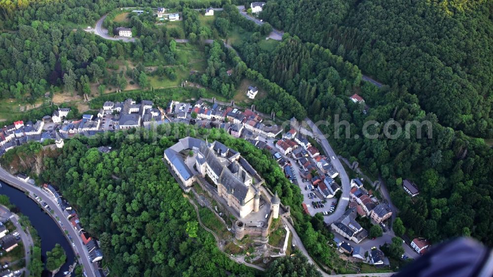 Aerial photograph Vianden - Castle Vianden in Vianden in Diekirch, Luxembourg