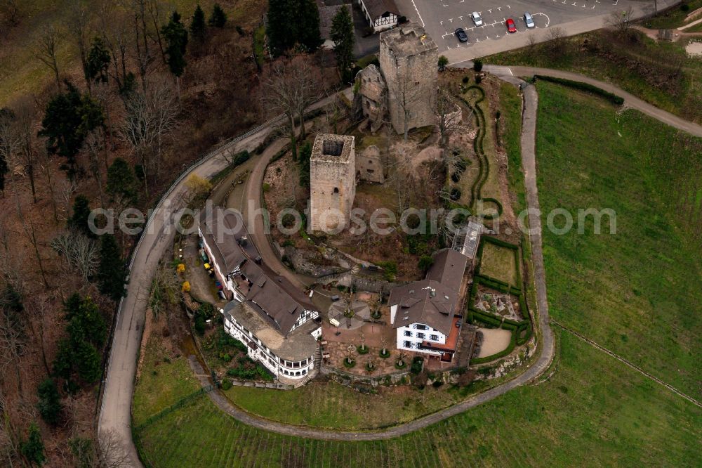 Bühl from the bird's eye view: Castle of the fortress Windek Ruine and Hotel in Buehl in the state Baden-Wurttemberg, Germany