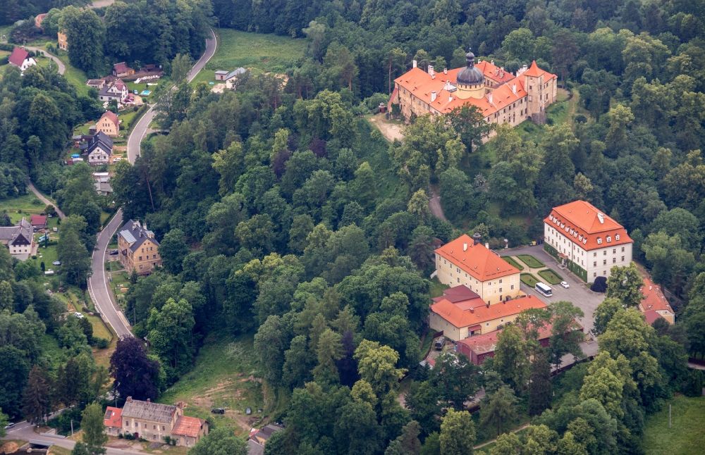Aerial image Chotyne - Castle of Schloss Grabstejn Grabstejn ( Grabenstein ) in Chotyne in Liberecky kraj, Czech Republic