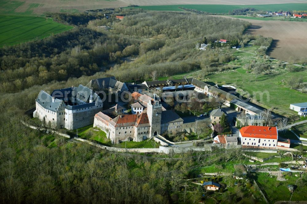 Aerial photograph Allstedt - Castle complex Burg and Schloss Allstedt with castle walls in Allstedt in the state Saxony-Anhalt, Germany