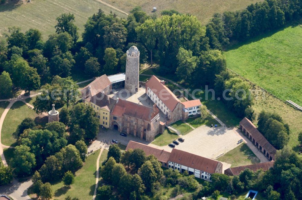 Ziesar from the bird's eye view: Castle of Bischofsresidenz Burg Ziesar in Ziesar in the state Brandenburg, Germany