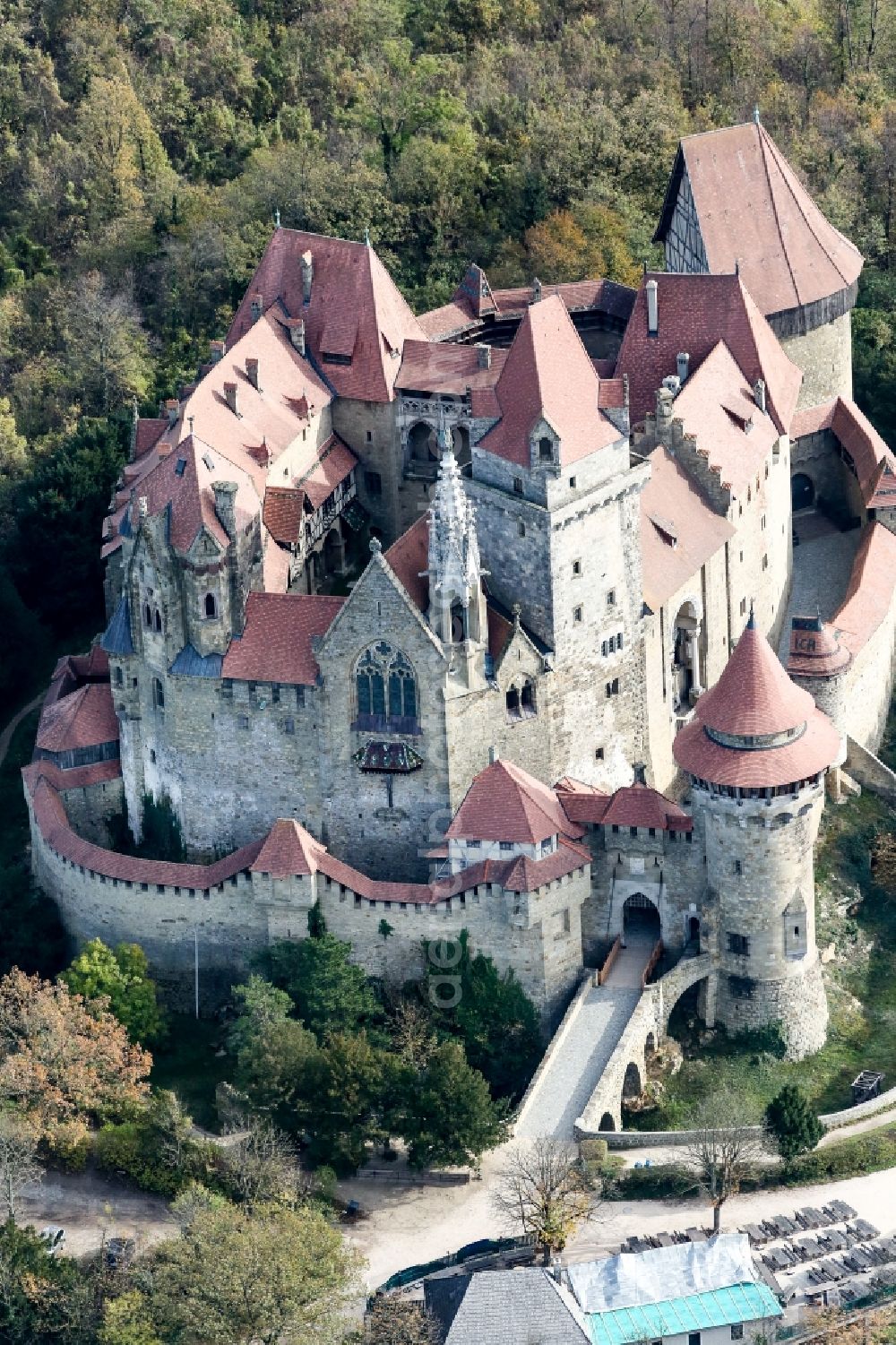 Leobendorf from the bird's eye view: Castle of Burg Kreuzenstein in Leobendorf in Lower Austria, Austria