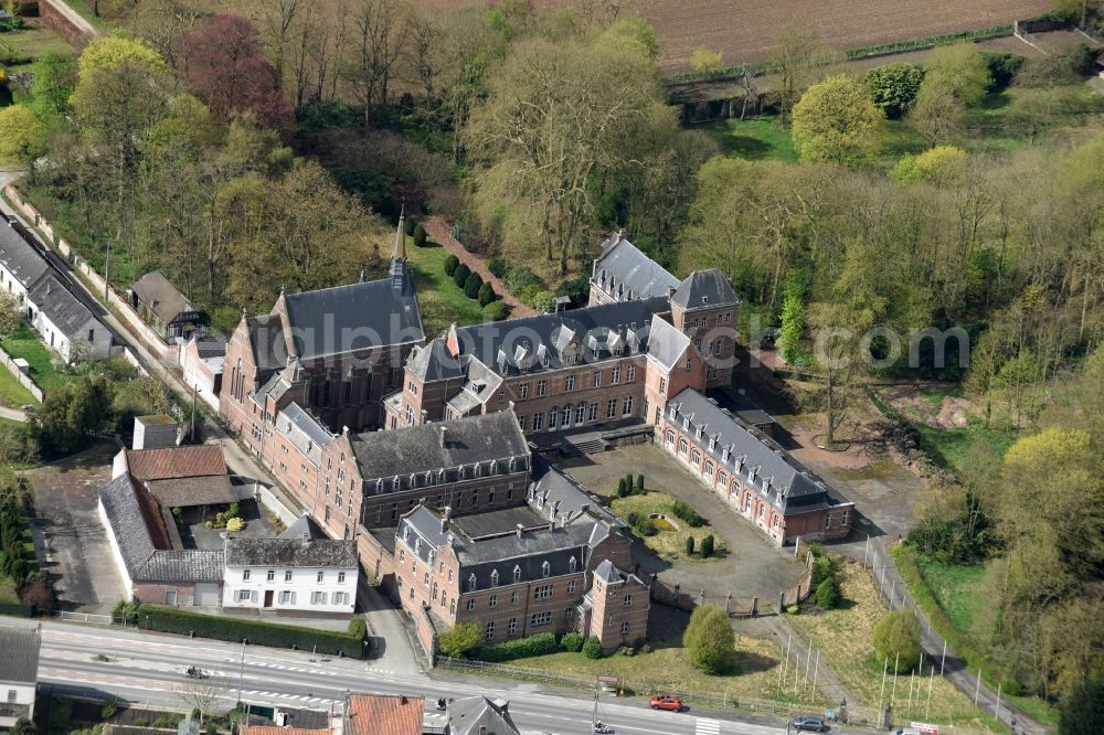 Aerial image Lessines - Castle of Schloss on Chaussee Victor Lampe in Lessines in Region wallonne, Belgium