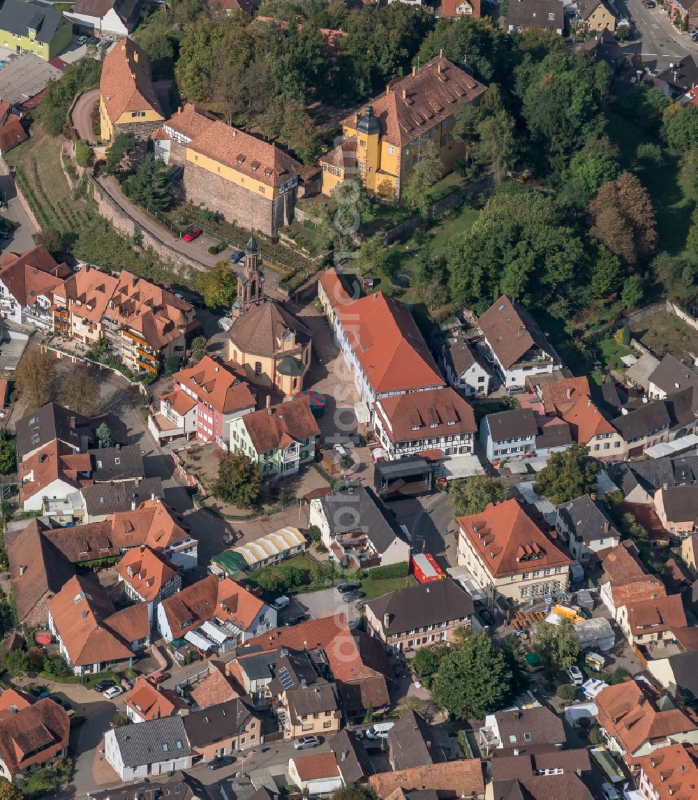 Aerial image Mahlberg - Castle of Schloss in Innenstadtkern in Mahlberg in the state Baden-Wuerttemberg, Germany