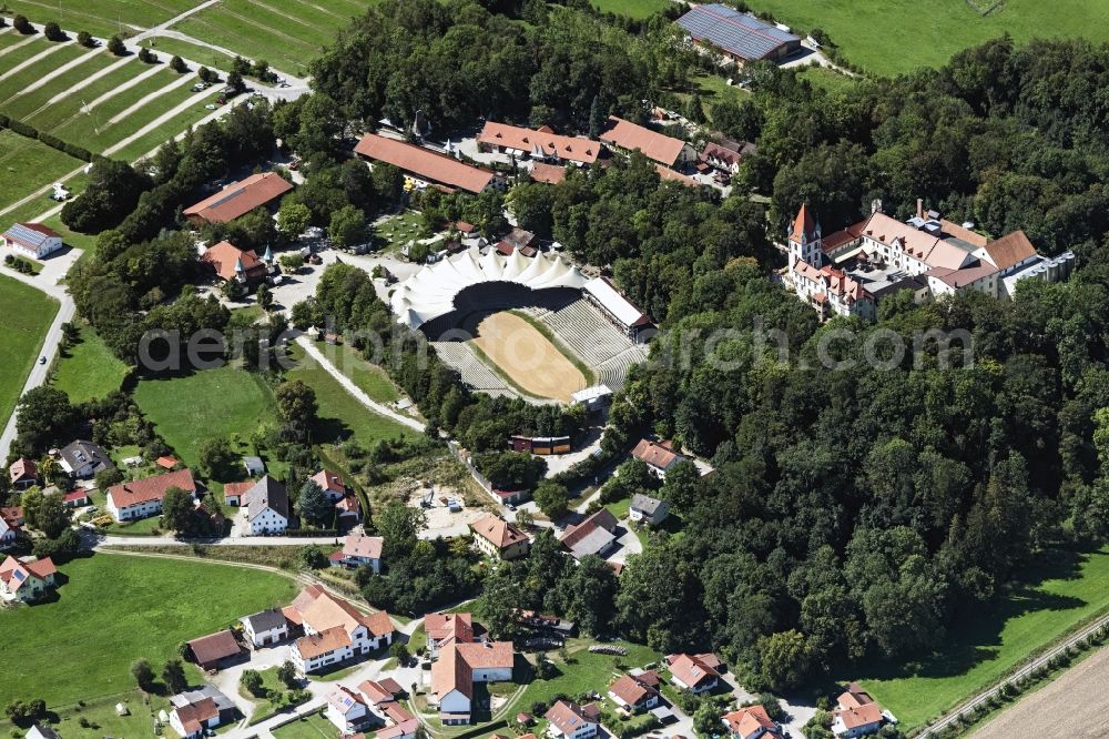 Aerial image Geltendorf - Castle of Kaltenberg sowie die Kaltenberg Arena in Geltendorf in the state Bavaria, Germany