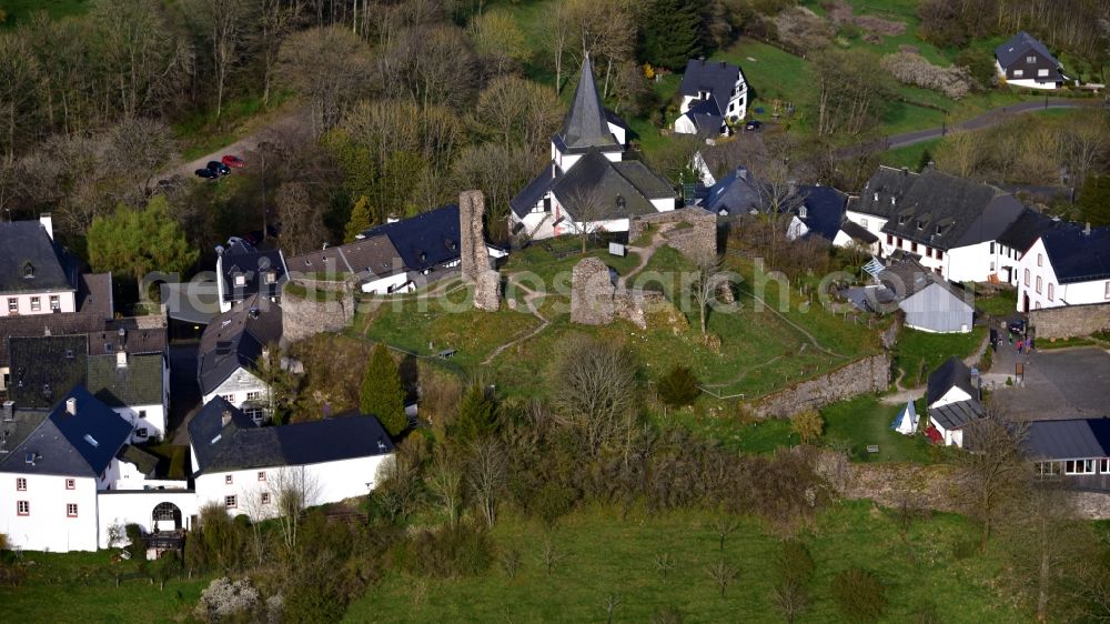 Kronenburg from the bird's eye view: Castle of in Kronenburg in the state North Rhine-Westphalia, Germany