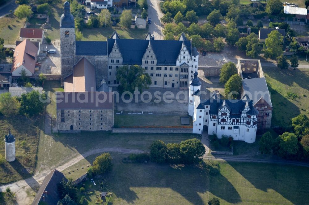 Leitzkau from above - Castle of in Leitzkau in the state Saxony-Anhalt, Germany