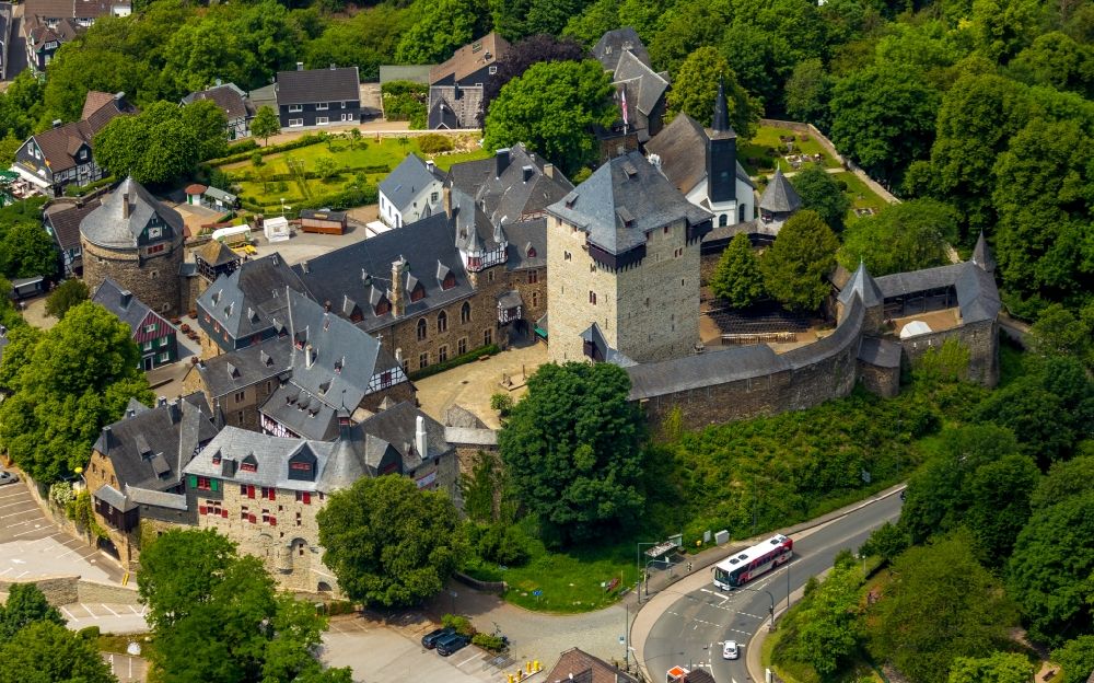 Aerial image Solingen - Castle of in the district Burg an der Wupper in Solingen in the state North Rhine-Westphalia, Germany
