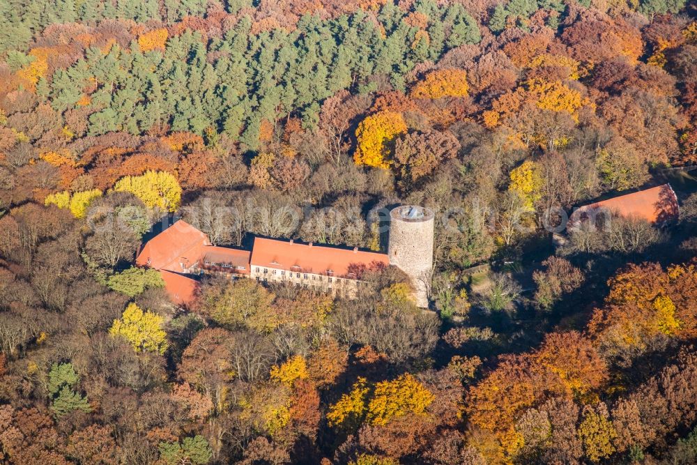 Aerial image Rabenstein/Fläming - Castle of Schloss in the district Raben in Rabenstein/Flaeming in the state Brandenburg, Germany