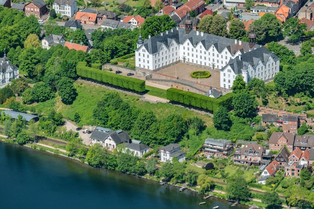 Plön from the bird's eye view: Castle of Schloss Ploen in Ploen in the state Schleswig-Holstein