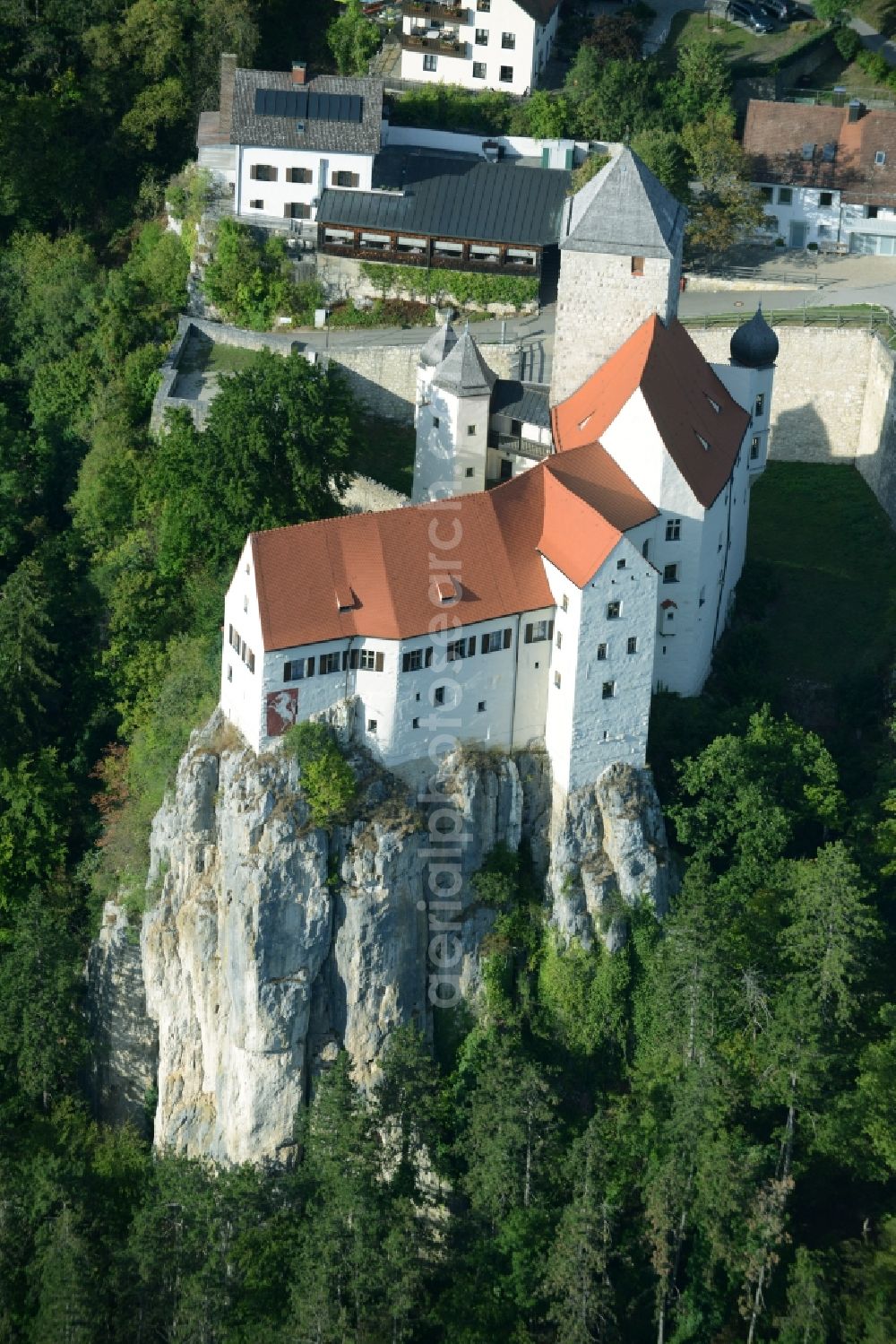 Aerial image Riedenburg - Castle of the fortress Burg Prunn in Riedenburg in the state Bavaria