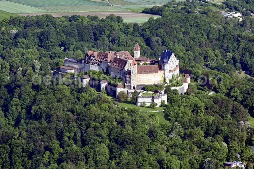 Coburg from the bird's eye view: Castle complex on the plateau Veste Coburg in Coburg in the state Bavaria, Germany