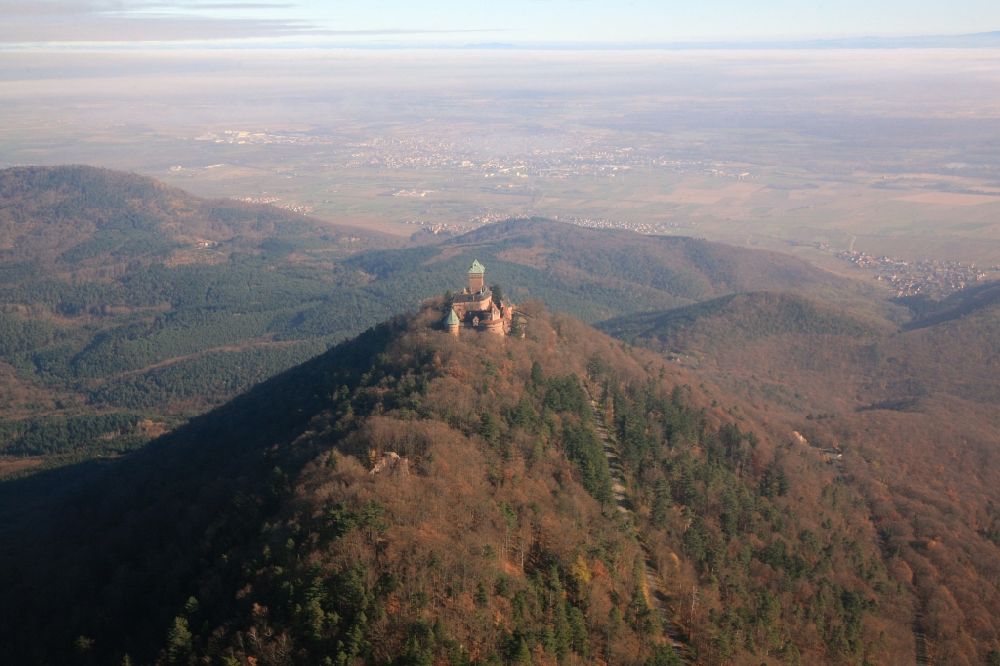 Orschwiller from above - Castle of the fortress Hochkoenigsburg in Orschwiller in Frankreich