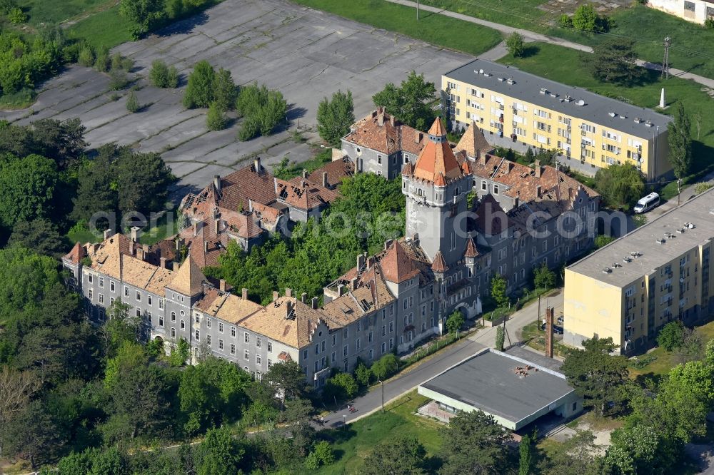 Aerial photograph Hajmasker - Castle of the fortress KATONA- KASTELY Hajmasker in Hajmasker in Wesprim, Hungary