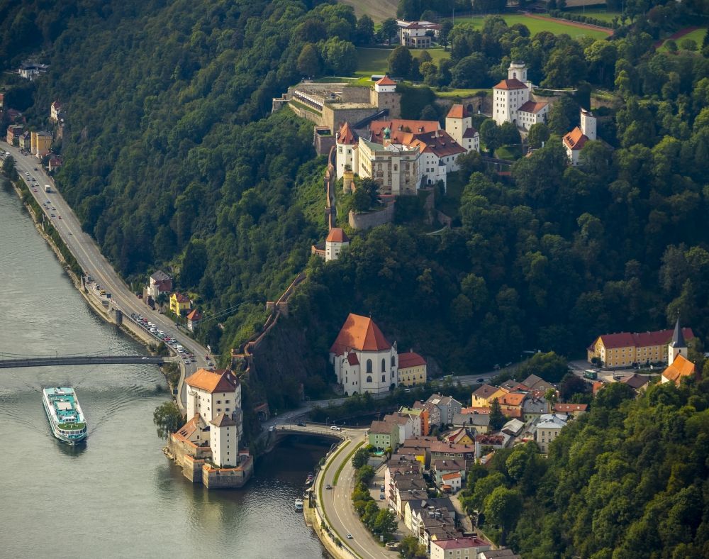 Aerial photograph Passau - Fortress of the Veste Oberhaus on the banks of Danube and Ilz in Passau in Bavaria