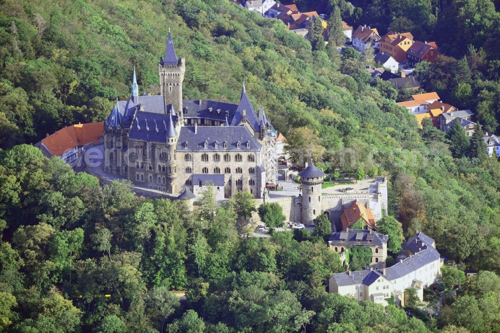 Aerial photograph Wernigerode - Castle of the fortress Schloss Wernigerode in Wernigerode in the state Saxony-Anhalt, Germany