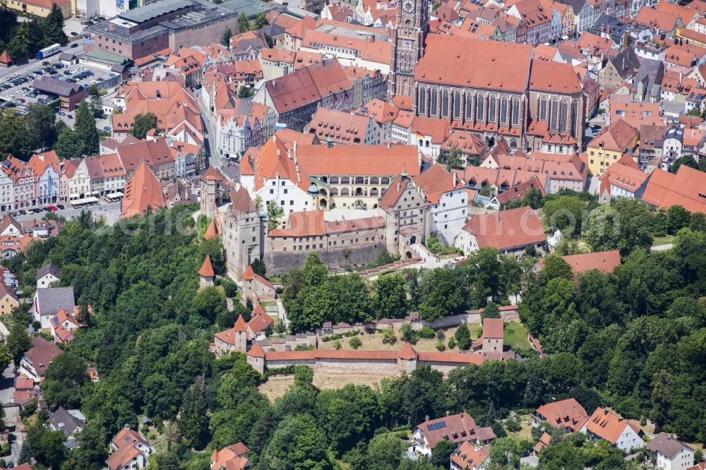 Aerial image Landshut - Castle of the fortress Trausnitz in the district Trausnitz in Landshut in the state Bavaria, Germany