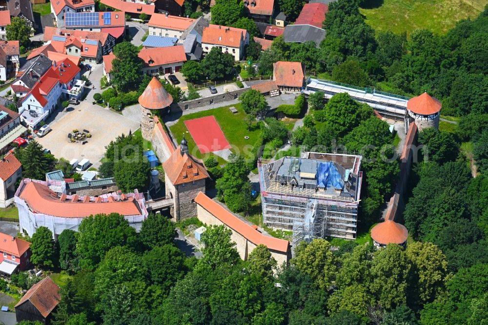 Aerial image Hohenberg an der Eger - Walls of the castle complex on the plateau in Hohenberg an der Eger in the state Bavaria, Germany