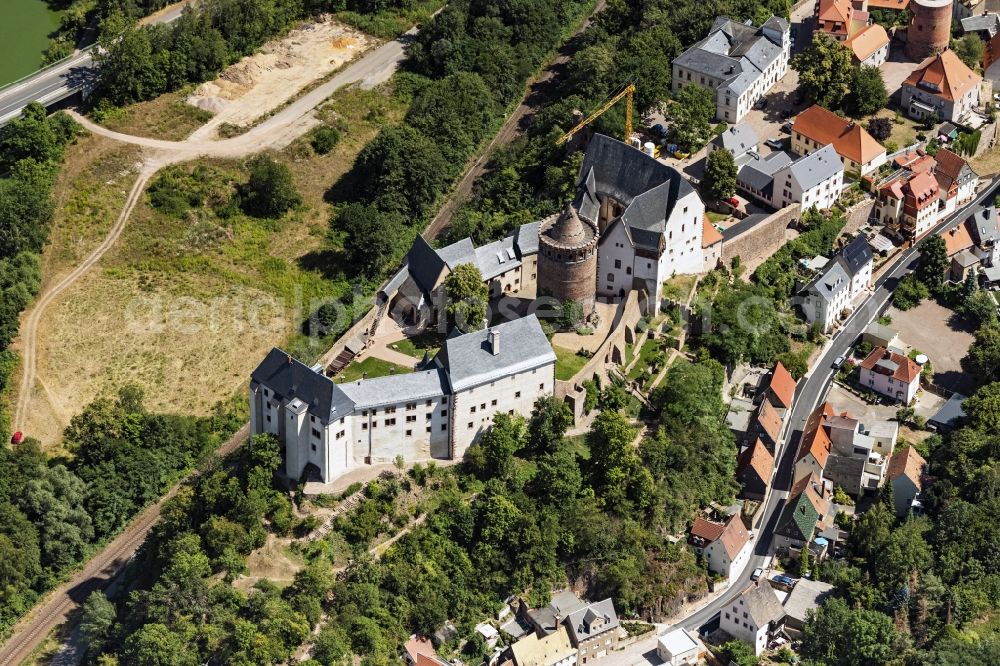 Aerial image Leisnig - Walls of the castle complex on the plateau Mildenstein in Leisnig in the state Saxony, Germany