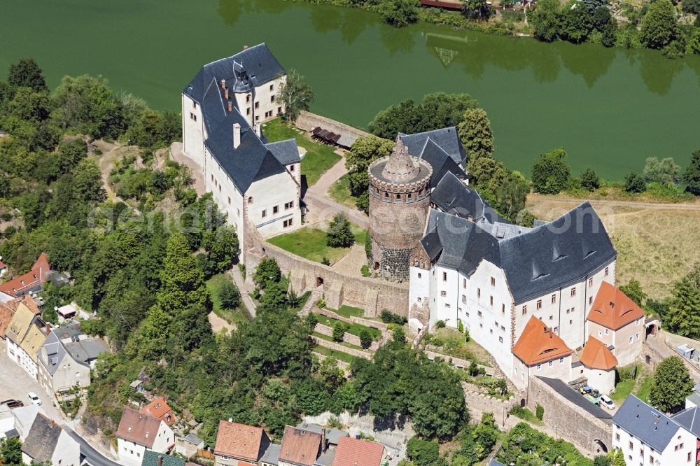 Leisnig from the bird's eye view: Walls of the castle complex on the plateau Mildenstein in Leisnig in the state Saxony, Germany