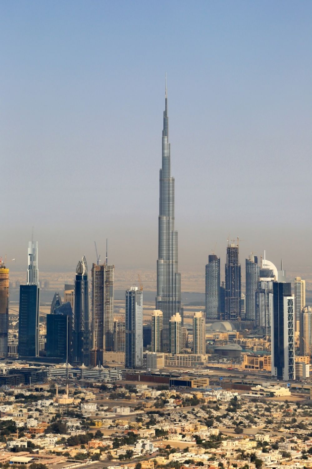 Dubai from the bird's eye view: Burj Khalifa in the district Downtown Dubai in Dubai in United Arab Emirates
