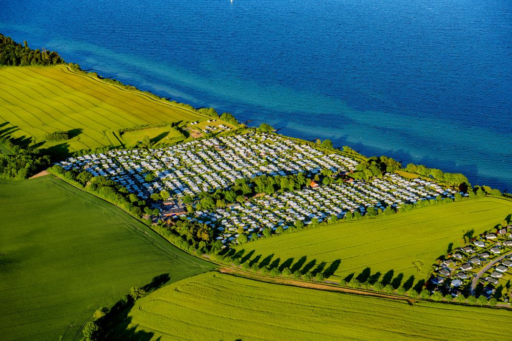 Ruhleben from the bird's eye view: Campsite with caravans and tents campsite Elfenschlucht in Ruhleben on the Baltic Sea coast in the state Schleswig-Holstein, Germany