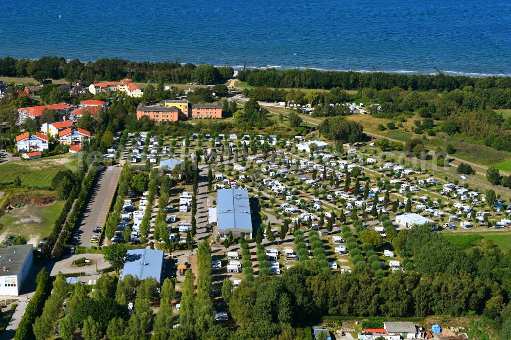 Zingst from the bird's eye view: Campsite with caravans and tents in the coastal area Wellness-Camp Duene 6 in Zingst at the baltic sea coast in the state Mecklenburg - Western Pomerania, Germany