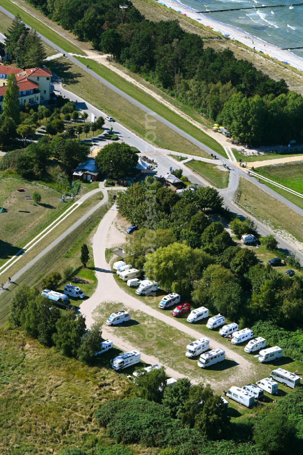 Zingst from above - Campsite with caravans in the coastal area of Baltic Sea on street Am Sportstrand Ubergang in the district Straminke in Zingst in the state Mecklenburg - Western Pomerania, Germany