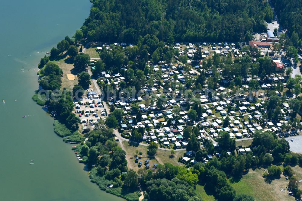 Aerial photograph Hohenfelden - Campsite with caravans and tents on the lake shore Stausee Hohenfelden in Hohenfelden in the state Thuringia, Germany