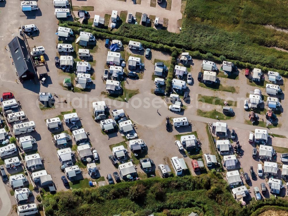 Aerial photograph Sankt Peter-Ording - Campsite with caravans and mobile homes in Sankt Peter-Ording in North Friesland in the state Schleswig-Holstein, Germany