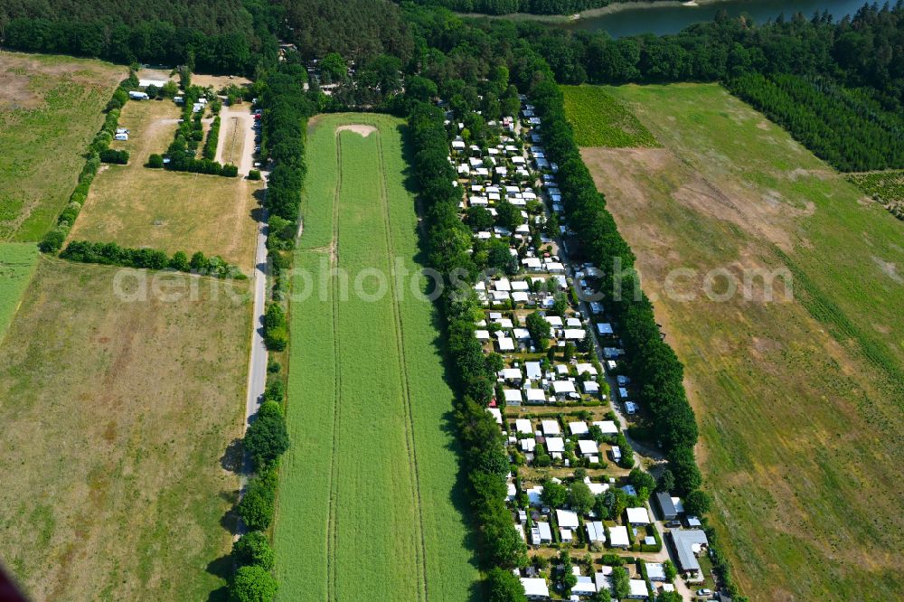 Aerial photograph Tiefensee - Camping with caravans and tents on street Schmiedeweg in Tiefensee in the state Brandenburg, Germany