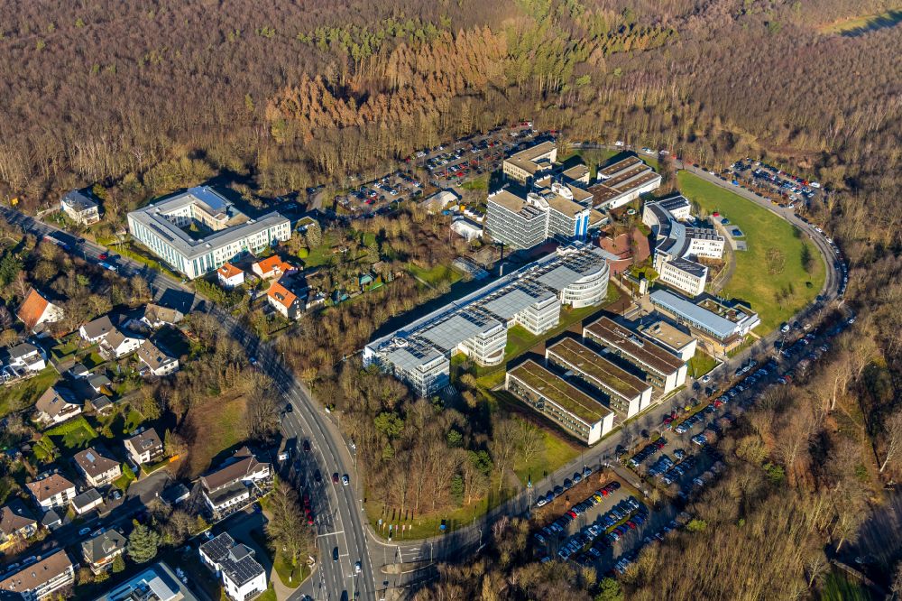Hagen from the bird's eye view: Campus building of the distant university Hagen at Feithstreet on street Universitaetsstrasse in Hagen at Ruhrgebiet in the state North Rhine-Westphalia