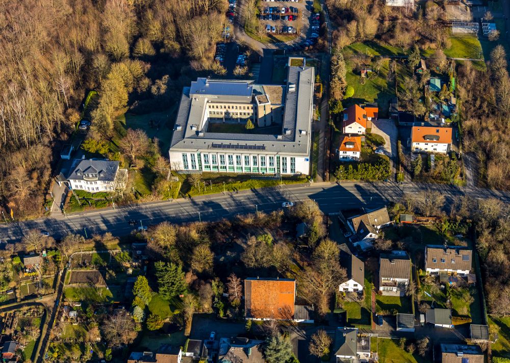 Hagen from the bird's eye view: Campus building of the distant university Hagen at Feithstreet on street Universitaetsstrasse in Hagen at Ruhrgebiet in the state North Rhine-Westphalia
