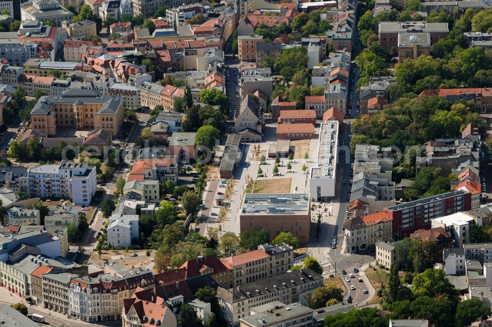 Halle (Saale) from above - Campus building of the university Martin-Luther-Universitaet Halle-Wittenberg in of Emil-Abofhalden-Strasse in Halle (Saale) in the state Saxony-Anhalt, Germany