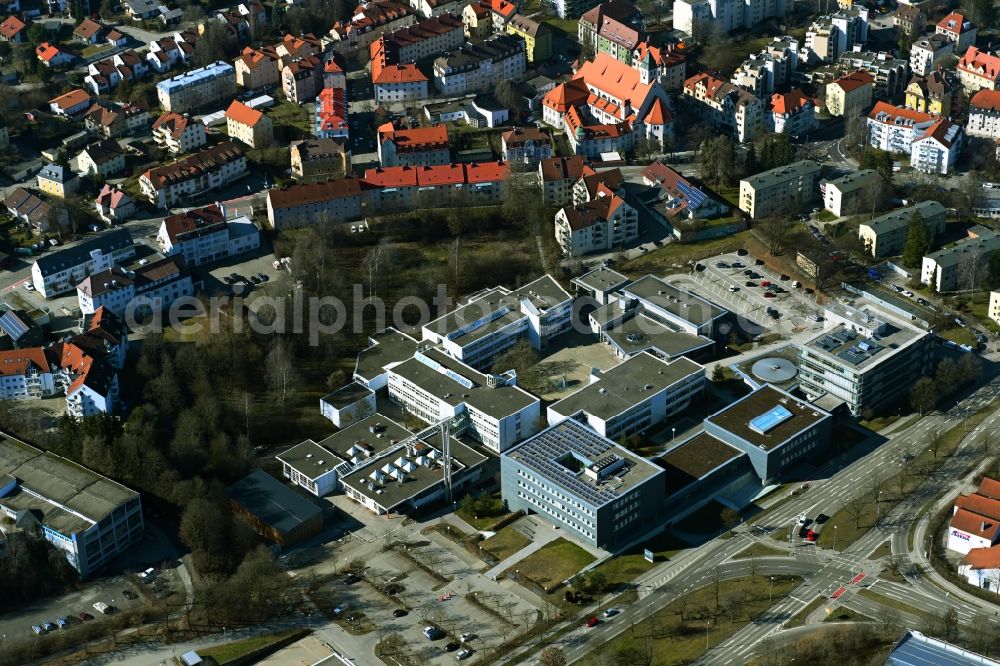 Aerial photograph Kempten (Allgäu) - Campus building of the university Hochschule fuer ongewondte Wissenschaften Kempten in the district Dreifaltigkeit in Kempten (Allgaeu) in the state Bavaria, Germany