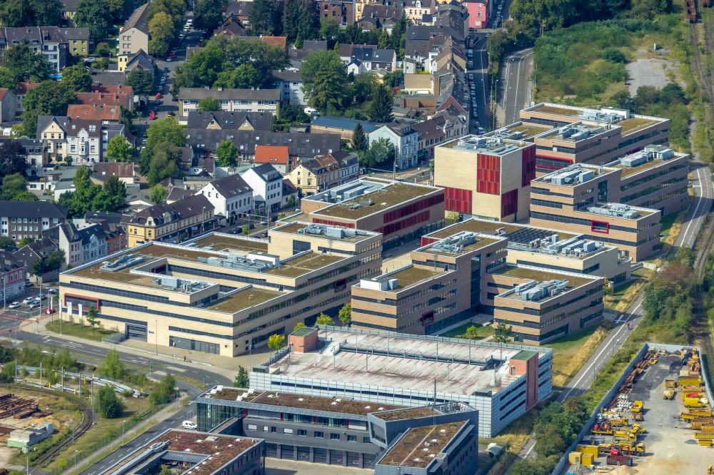 Aerial image Mülheim an der Ruhr - Campus building of the university Hochschule Ruhr West - Campus Muelheim Duisburger Strasse in Muelheim on the Ruhr in the state North Rhine-Westphalia