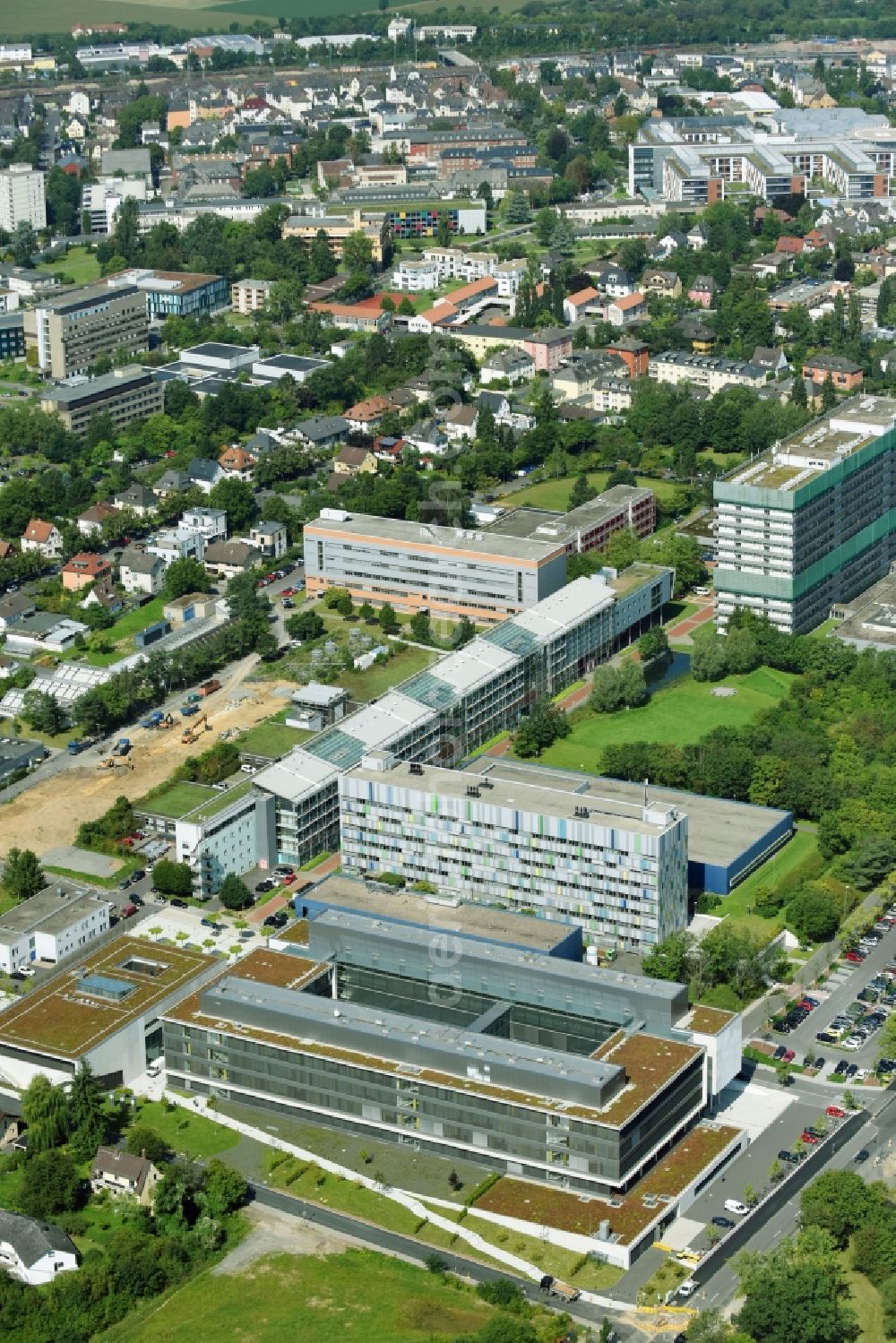 Gießen from the bird's eye view: Campus building of the university of Justus-Liebig-Universitaet Giessen on Heinrich-Buff-Ring in Giessen in the state Hesse, Germany