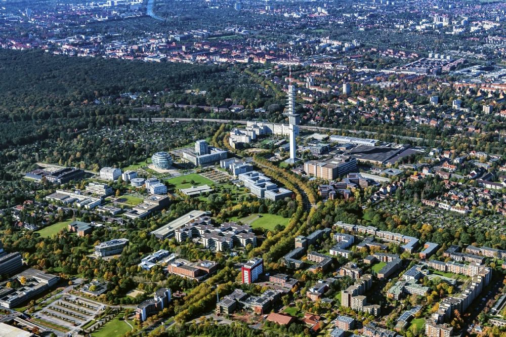 Hannover from the bird's eye view: Campus building of the university Medizinische Hochschule Hannover (MHH) on Carl-Neuberg-Strasse in the district Buchholz-Kleefeld in Hannover in the state Lower Saxony, Germany
