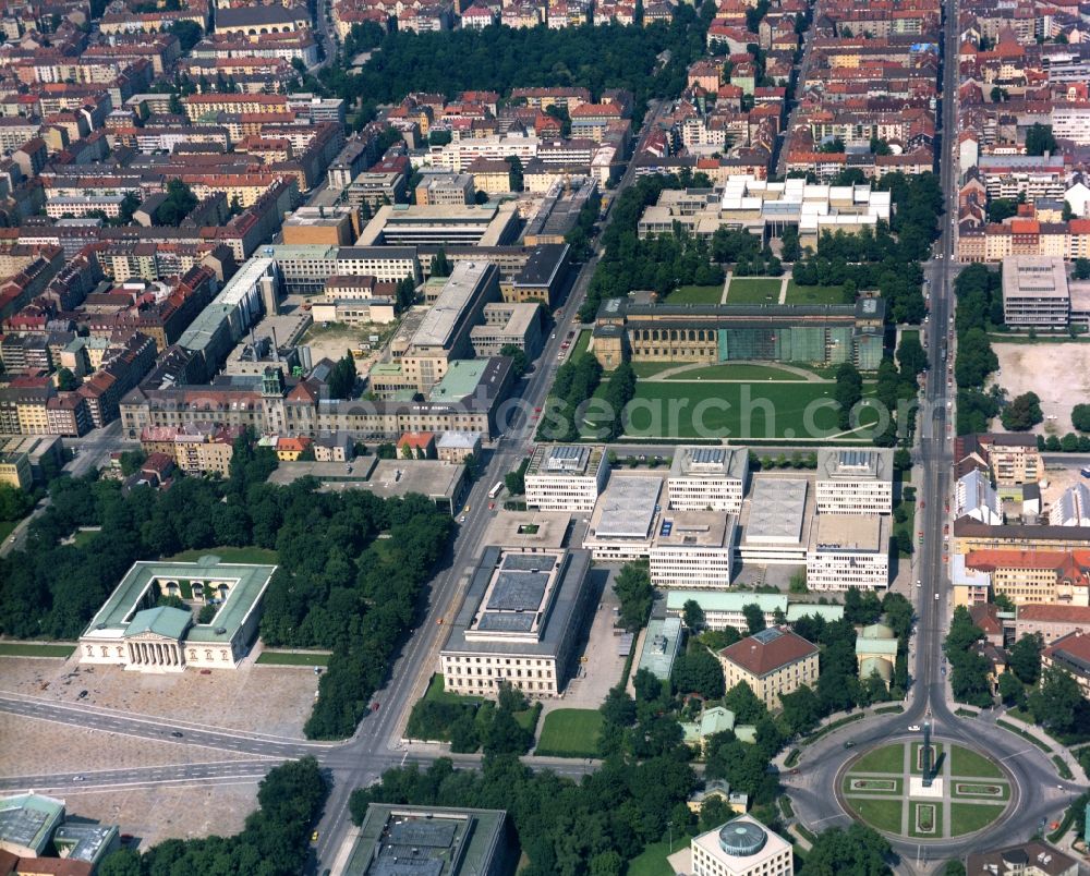 München from above - Campus building of the university Technische Universitaet Muenchen in the district Maxvorstadt in Munich in the state Bavaria, Germany