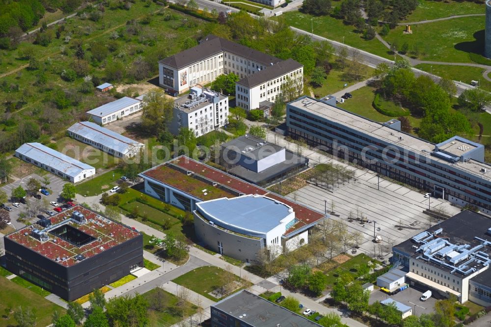 Aerial photograph Cottbus - Campus building of the university with Central lecture hall building ZHG - BTU Cottbus-Senftenberg in Cottbus in the state Brandenburg, Germany