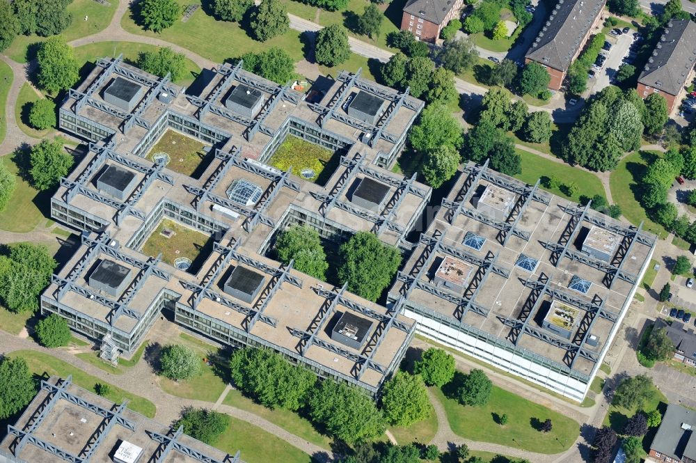 Aerial image Hamburg - The campus of the Helmut Schmidt University of the Bundeswehr in Hamburg. The Helmut Schmidt University of the Bundeswehr in Hamburg (HSU / UniBwH) was applied to efforts by the then Federal Minister of Defence, Helmut Schmidt, founded in 1972 under the name College of the Armed Forces in Hamburg.