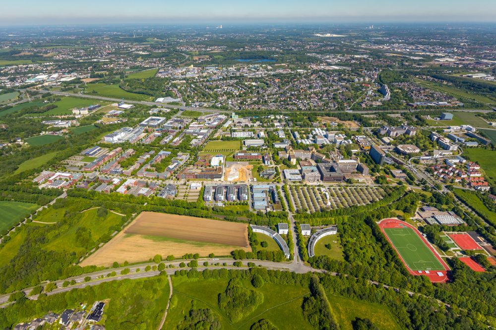 Dortmund from the bird's eye view: Campus building of the technical university in Dortmund at Ruhrgebiet in the state of North Rhine-Westphalia, Germany
