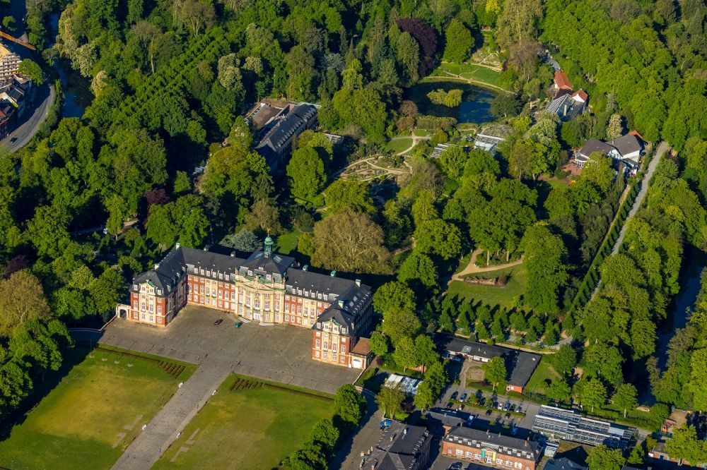 Münster from the bird's eye view: Campus University University of Muenster in Muenster in North Rhine-Westphalia