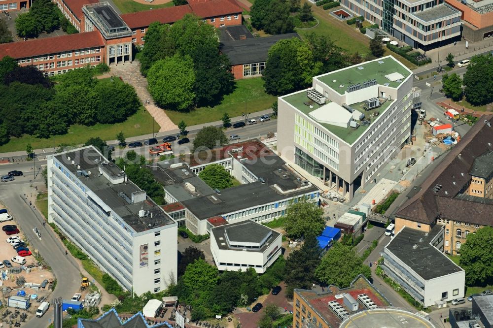 Aerial photograph Kiel - Campus university area with new construction site eines medizinischen Forschungs- and Lehrcampus on Feldstrasse in Kiel in the state Schleswig-Holstein, Germany