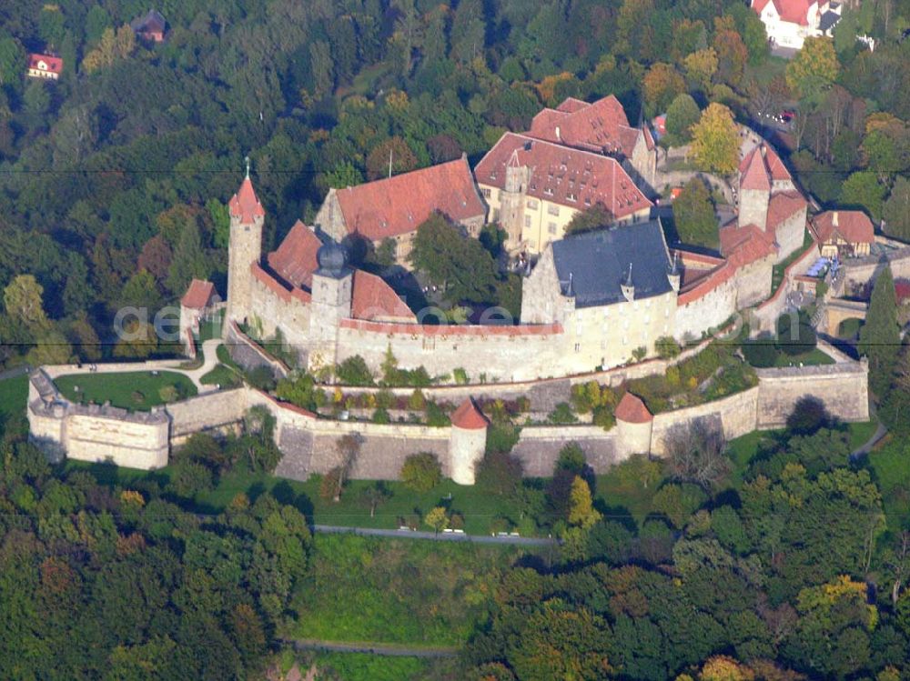 Aerial image Coburg / Bayern - Ansicht vom Coburger Stadtteil Veste (westlich von Coburg) mit der Coburger Burg