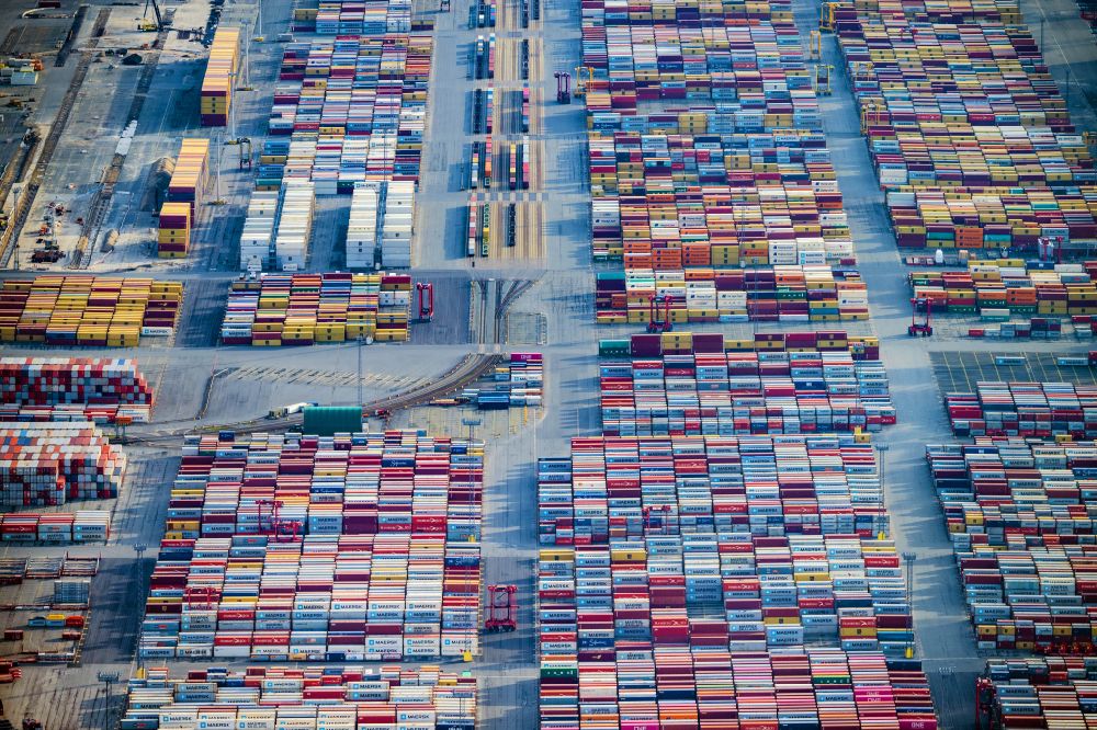 Bremerhaven from the bird's eye view: Container Terminal in the port of the international port in Bremerhaven in the state Bremen, Germany