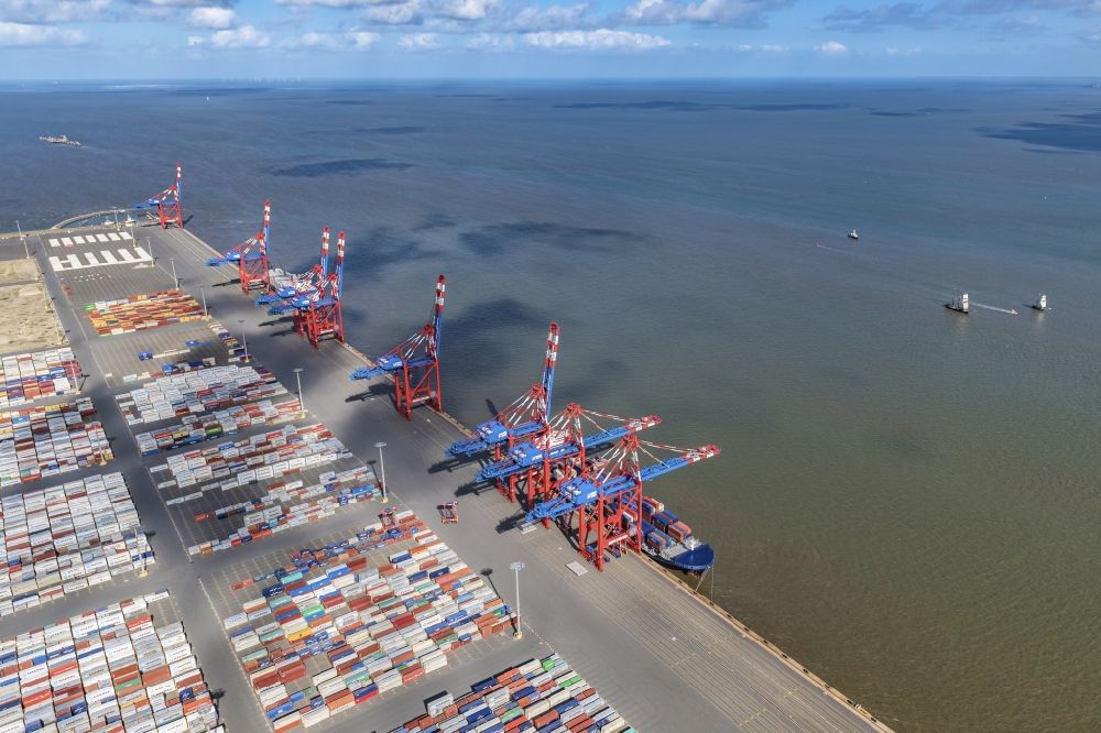 Aerial photograph Wilhelmshaven - Container Terminal in the port of the international port JadeWeserPort in Wilhelmshaven in the state Lower Saxony, Germany